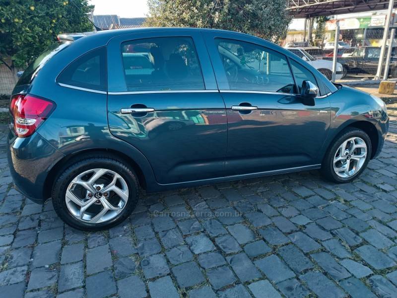 CITROËN - C3 - 2013/2013 - Azul - R$ 38.900,00