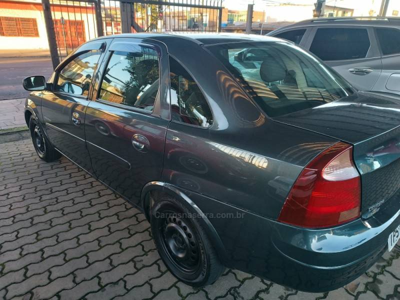 CHEVROLET - CORSA - 2009/2009 - Cinza - R$ 28.900,00